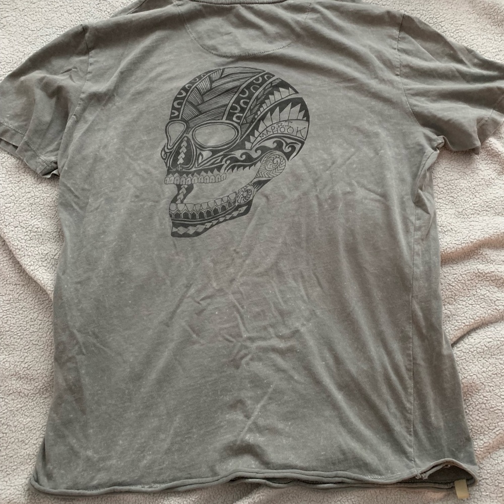 Maori Hook skull tee size S